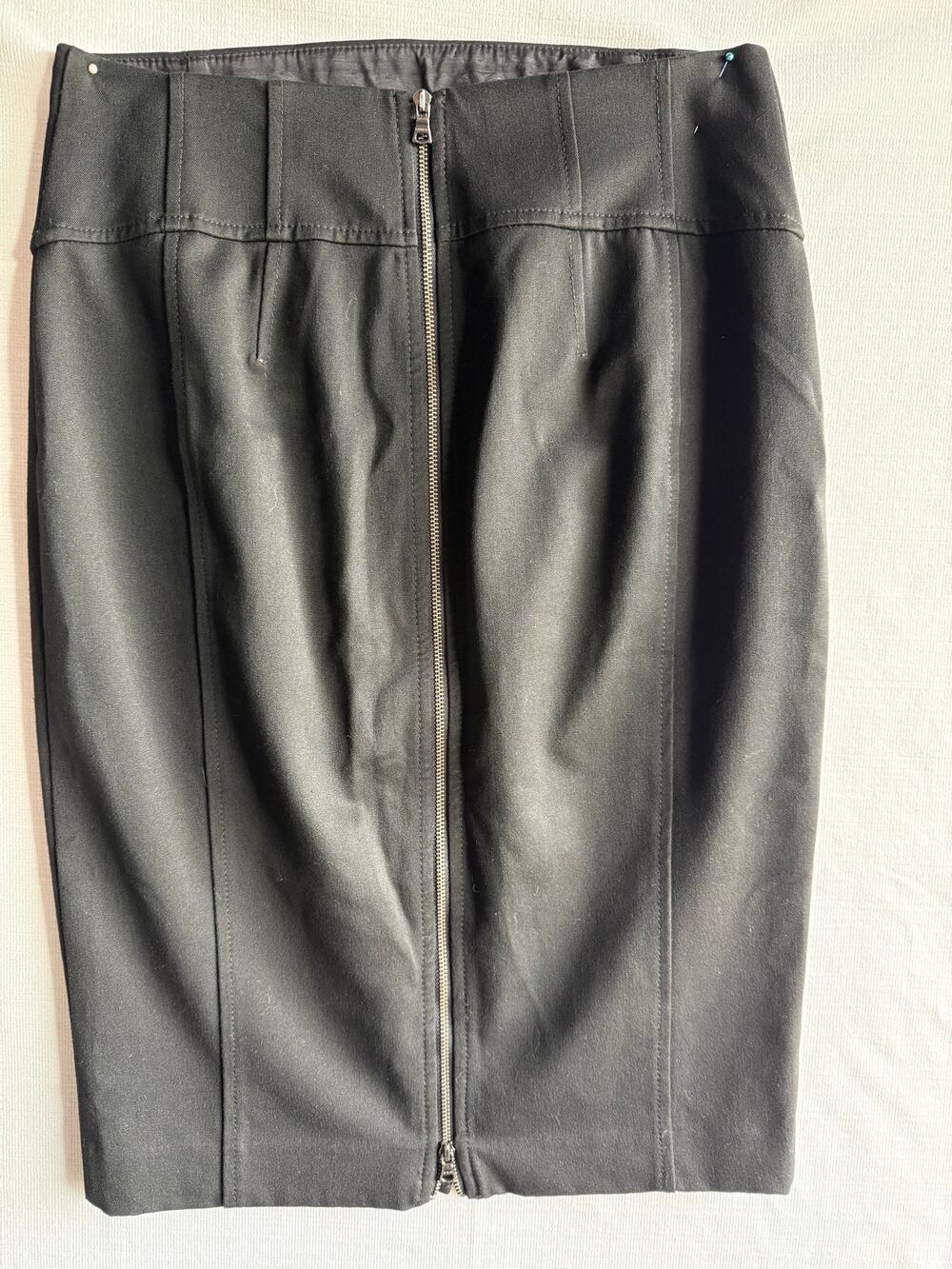 Express lack Pencil Skirt Size 6